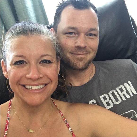 Meet your Posher, Angel - Picture 2 of 8